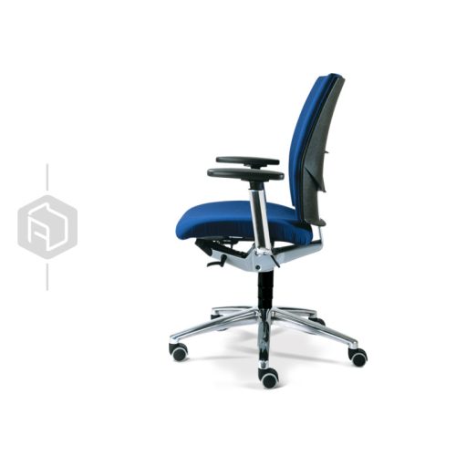 avandland-dena-employee-chair-chair730-1