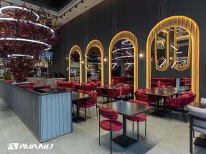 در طراحی دکور رستوران زنجیره ای سارا شعبه تهران