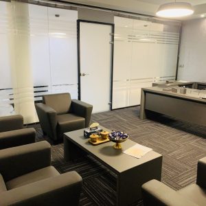 پارتیشن اداری شیشه ای فریم لس